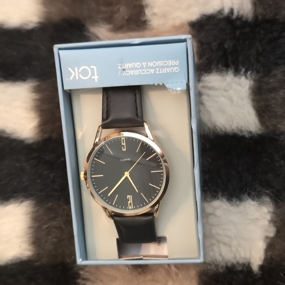 Quartz Accuracy TCK Watch - Picture 4 of 4